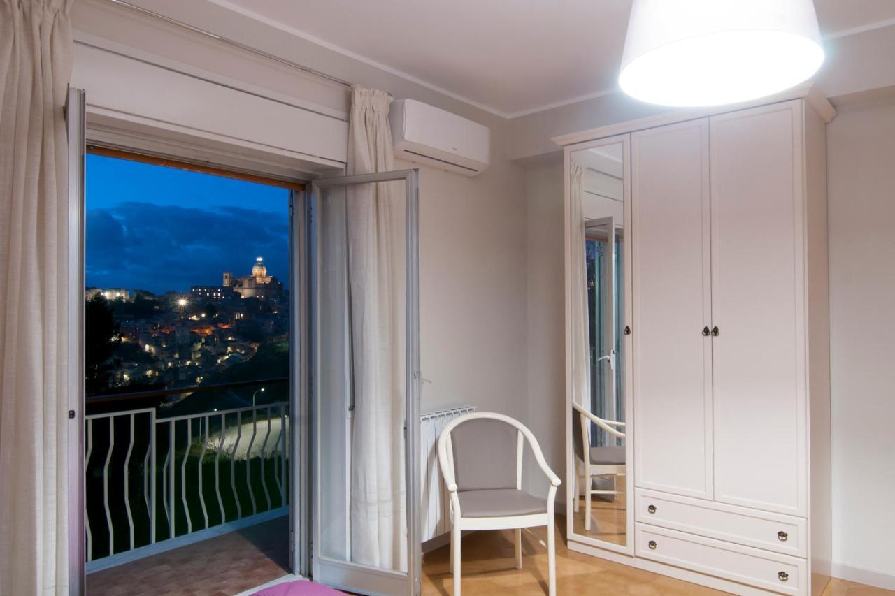 B&B Panorama П'яцца-Армерина Екстер'єр фото